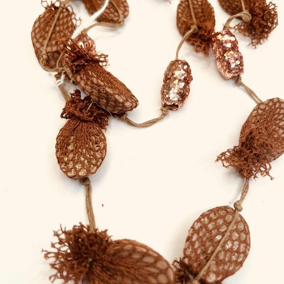 Vintage Wooden & Sequin Bead Necklace — 112 cm, Handmade - Picture 6 of 9